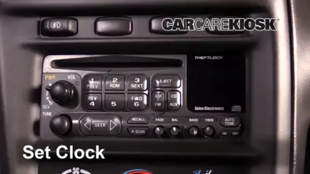 2002 Chevrolet Camaro 3.8L V6 Convertible Horloge Régler l'horloge